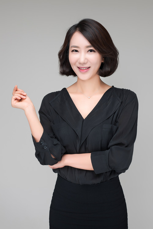 金山千佼填 国际高级纹绣师